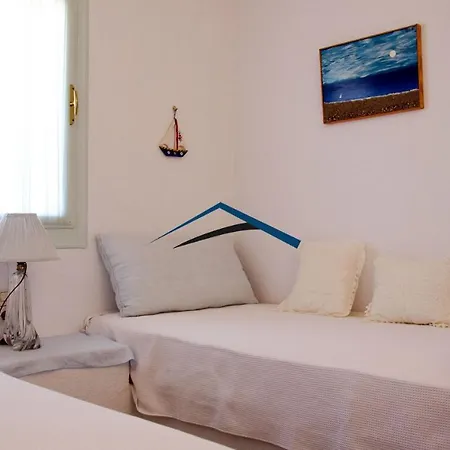 Fantastic Waterfront House In Koundouros * Ioulis