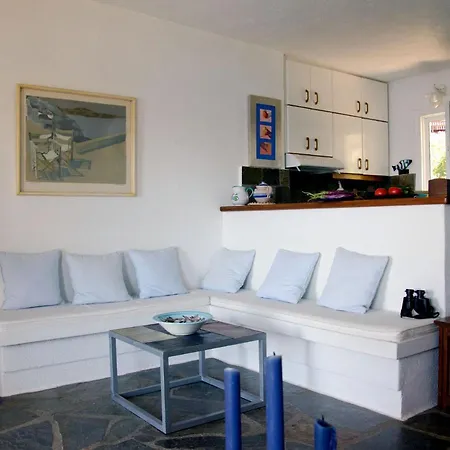 펜션 Fantastic Waterfront House In Koundouros